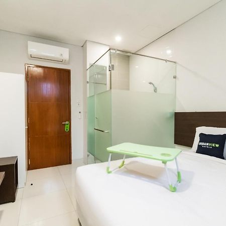 Urbanview Hotel Casa Kota Mangga Besar จาการ์ตา ภายนอก รูปภาพ