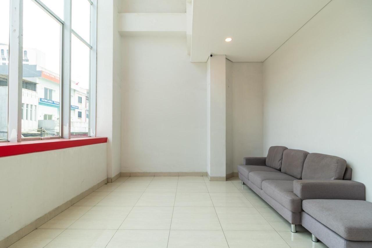 Urbanview Hotel Casa Kota Mangga Besar จาการ์ตา ภายนอก รูปภาพ