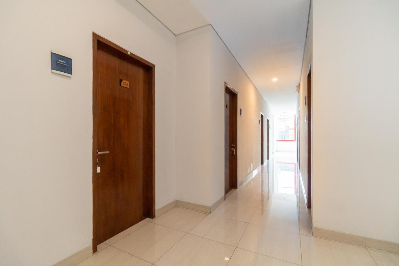 Urbanview Hotel Casa Kota Mangga Besar จาการ์ตา ภายนอก รูปภาพ